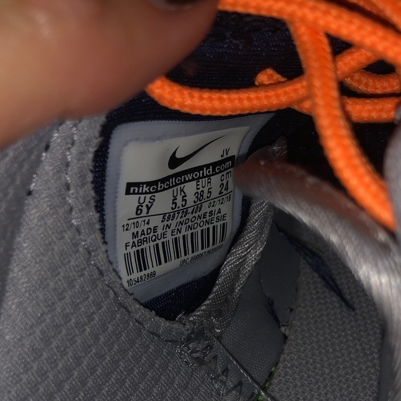 Nike Roshe - Picture 3 of 3